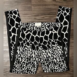Nicole Miller Women's Black and White Animal print